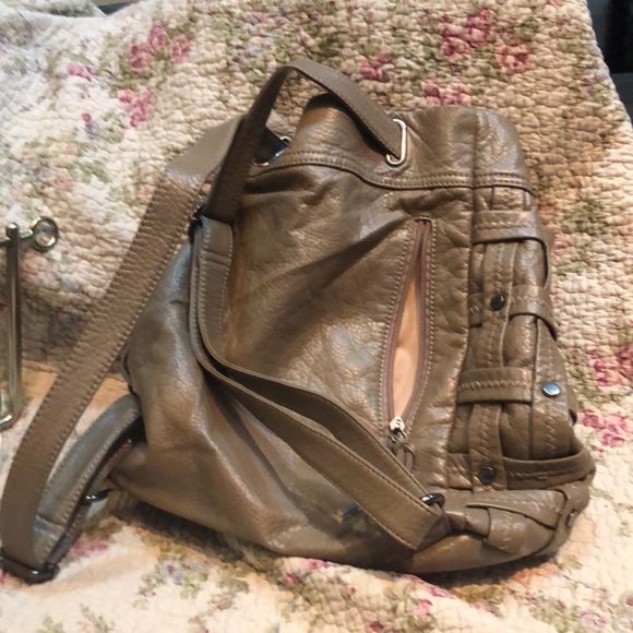 Studded backpack - Picture 3 of 5